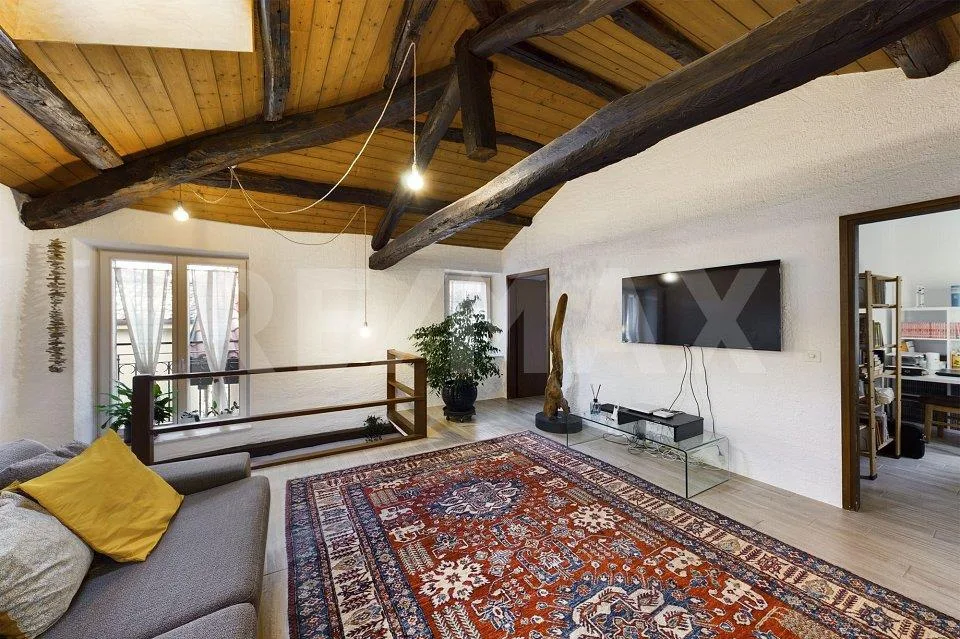 Grande casa di nucleo da poco rinnovata con charme