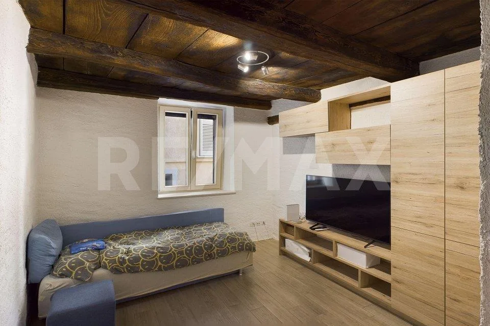 Grande casa di nucleo da poco rinnovata con charme – Foto 11 von 13