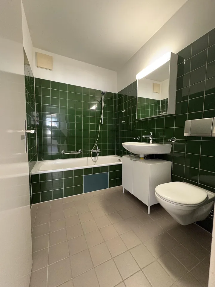 Helle 2-Zimmerwohnung an zentraler Lage
