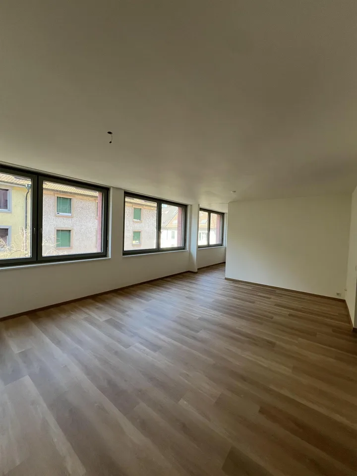 Helle 2-Zimmerwohnung an zentraler Lage