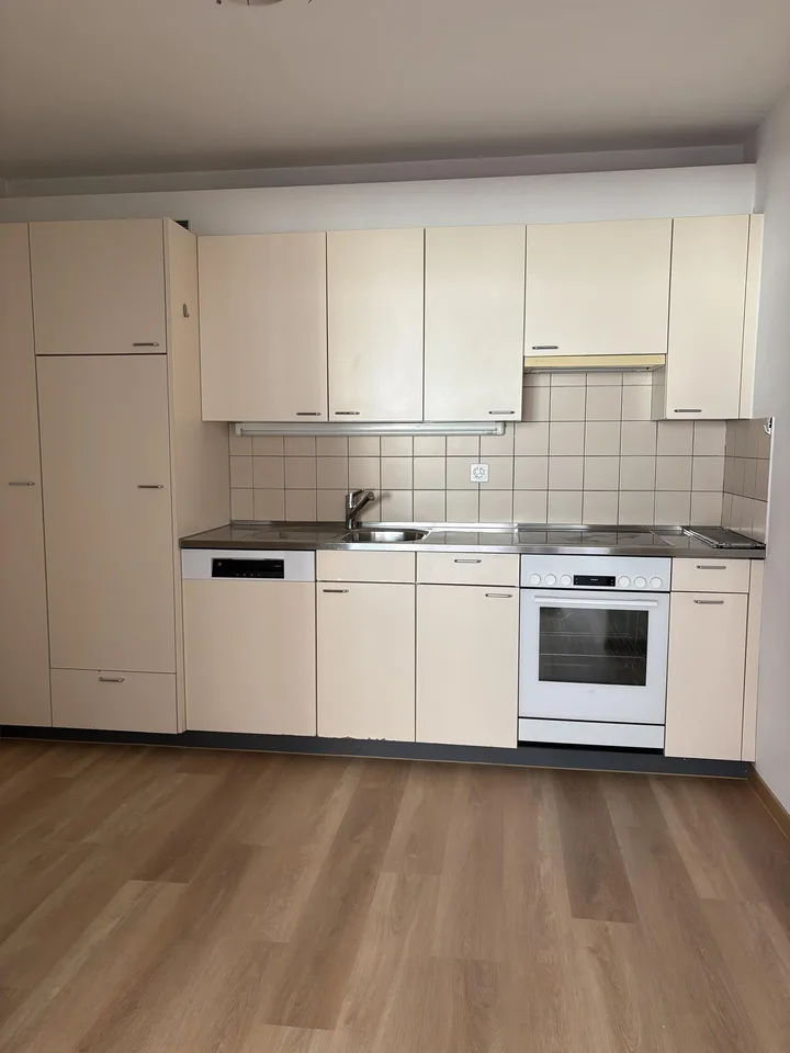 Helle 2-Zimmerwohnung an zentraler Lage