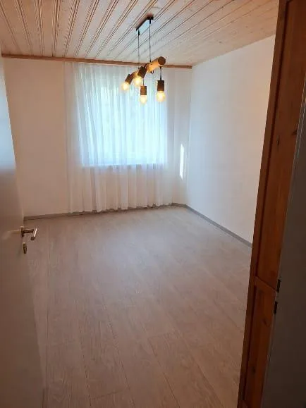 6 Zimmer Maissonette mit grossem Balkon