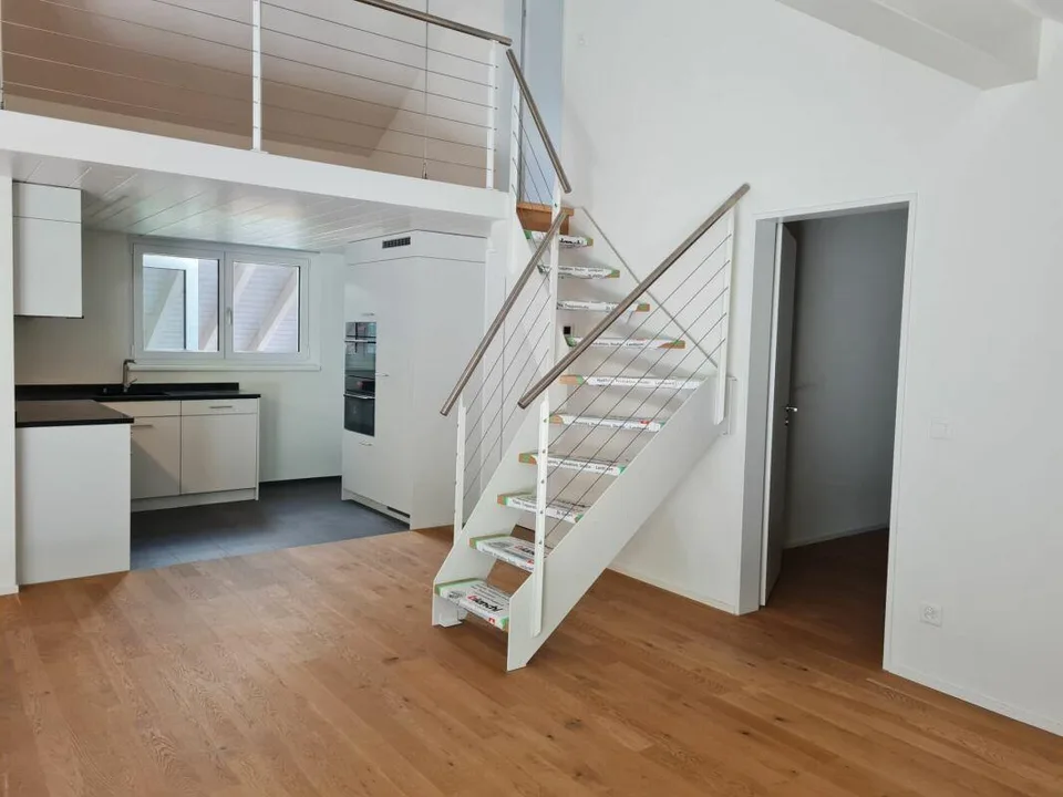 Penthouse sur deux niveaux - belle loggia