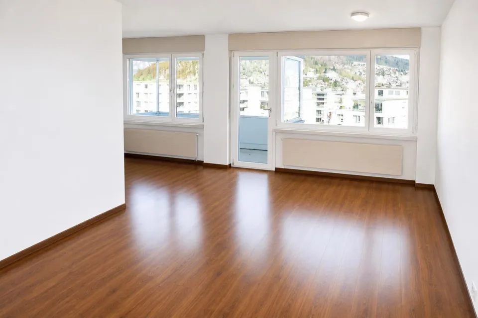 Attraktive 4.5 Zimmer-Dachwohnung in familienfreundlicher Umgebung