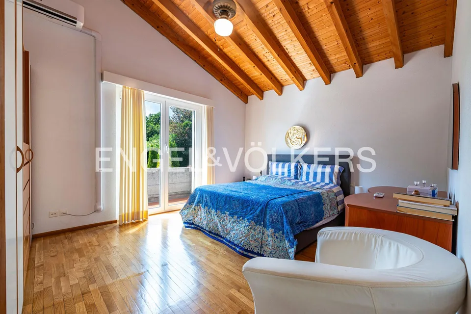 Komfortable Villa in ruhiger Wohnlage – Foto 7 von 13