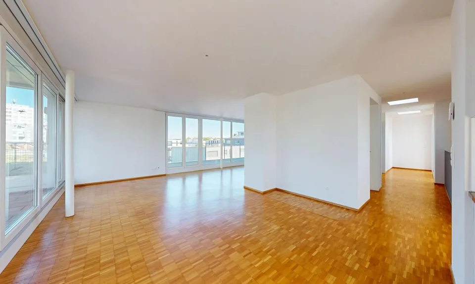 Lichtdurchflutete 3.5-Zimmer-Wohnung mit grosszügiger Terrasse