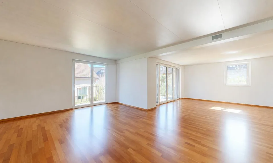 Stilvolle 3.5-Zimmer-Wohnung mit Balkon in MINERGIE-Überbauung