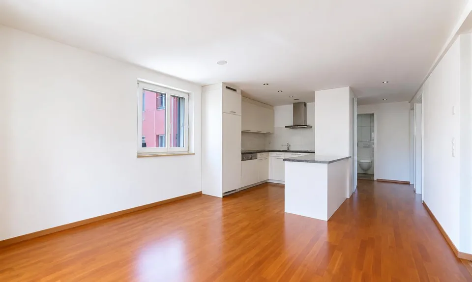 Stilvolle 3.5-Zimmer-Wohnung mit Balkon in MINERGIE-Überbauung