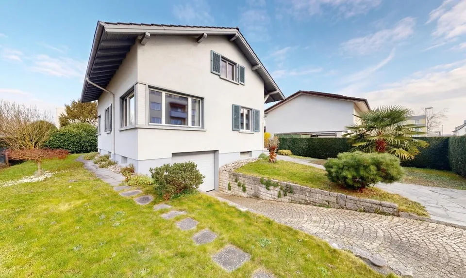 Charmantes Zuhause mit sonnigem Garten und viel Potenzial in Pratteln