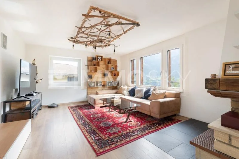 Your Loge Place Above the Valley