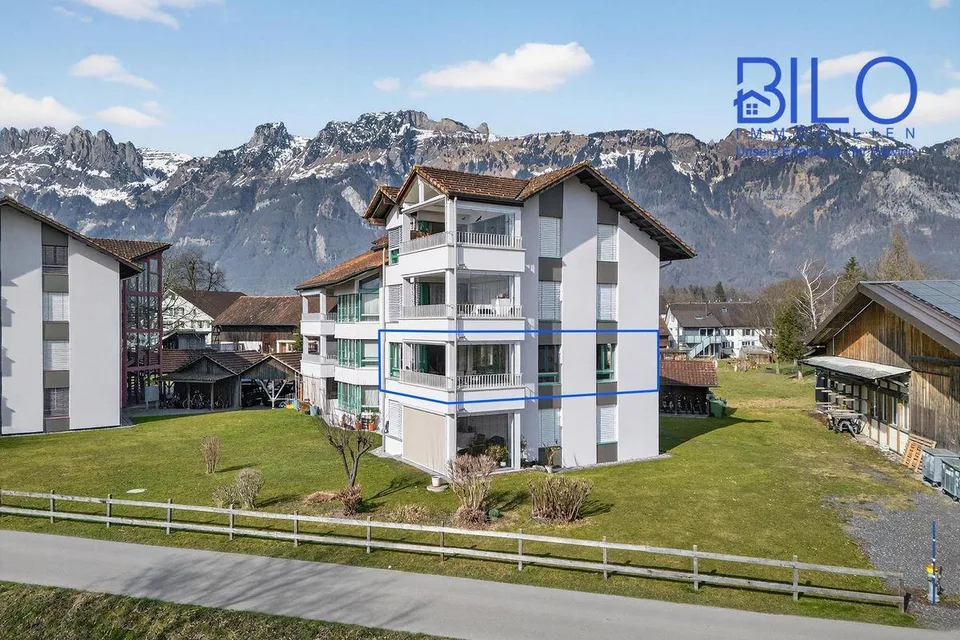 4.5 Zimmer ETW an unverbaubarer Lage mit herrlicher Berg- und Weits...
