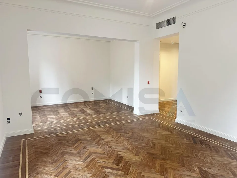 LUGANO CENTRO Appartamento signorile di 10.5 locali con giardino