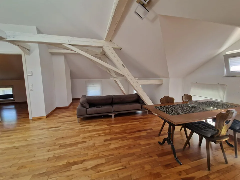Tolle 3.5 Zi.Wohnung mit schönem Balkon