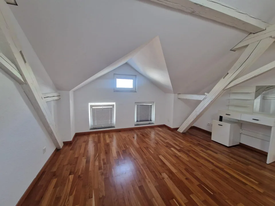 Tolle 3.5 Zi.Wohnung mit schönem Balkon