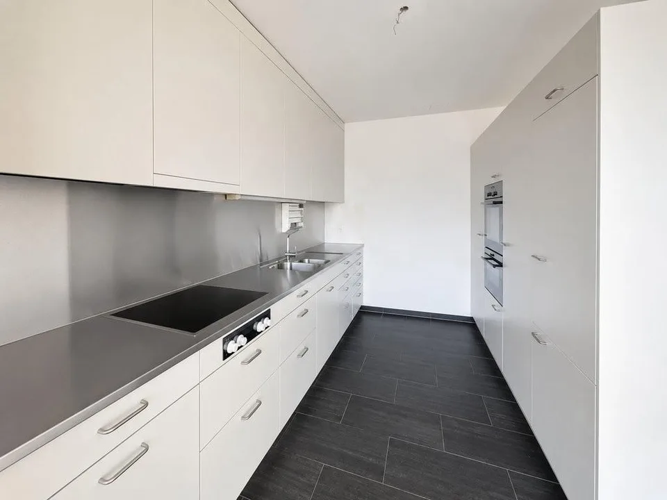 Grosszügige 3.5-Zimmer-Wohnung mit in Zürich-Oerlikon