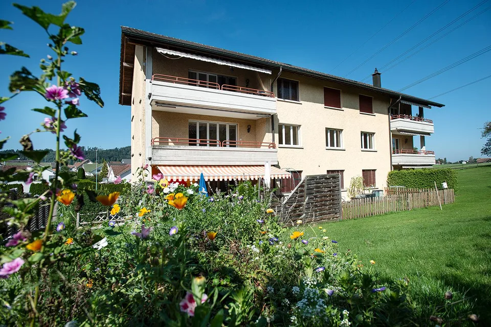 Grosszügige Wohnung an sonniger Wohnlage