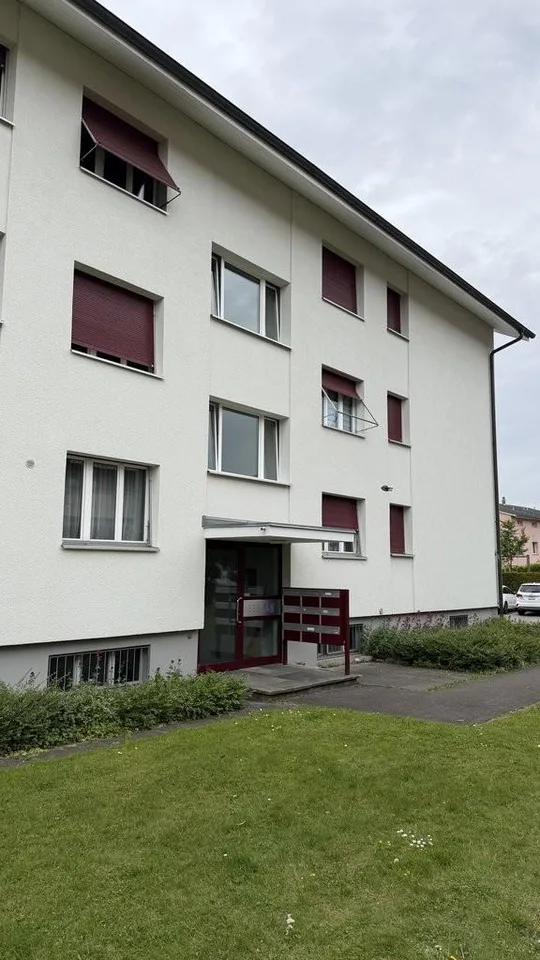 Garagenbox zu vermieten in Bassersdorf