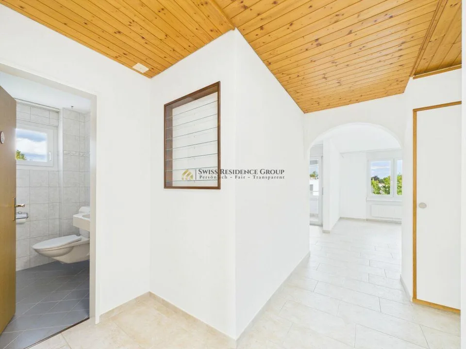 Attractive 4.5-room apartment with balcony and top connection