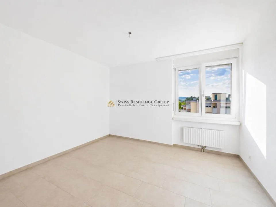 Attractive 4.5-room apartment with balcony and top connection