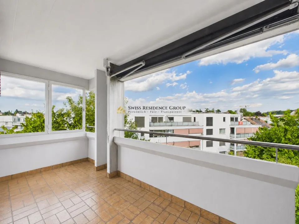 Attraktive 4.5-Zimmer-Wohnung mit Balkon und Top-Anbindung