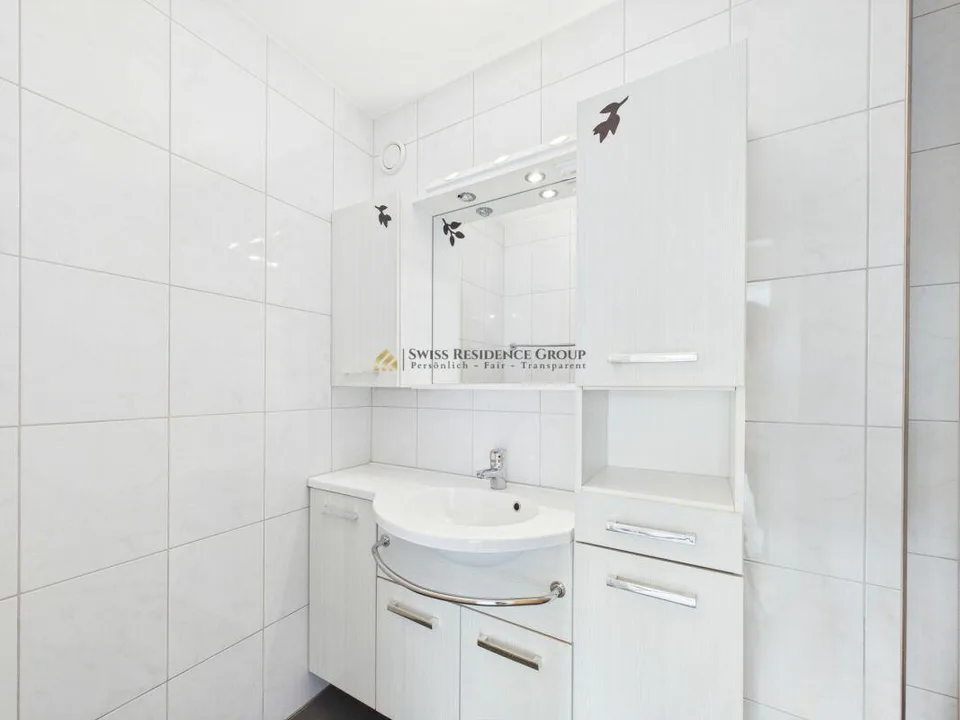 Attractive 4.5-room apartment with balcony and top connection