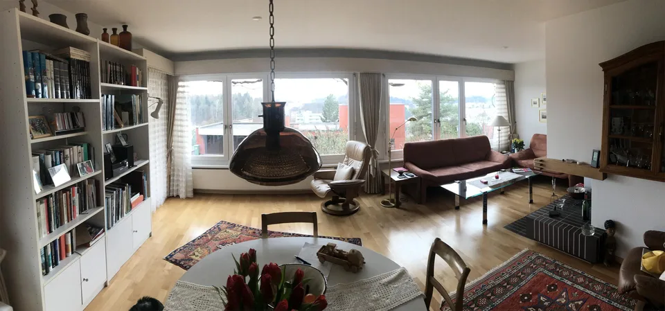 Haus mit Aussicht am Waldrand