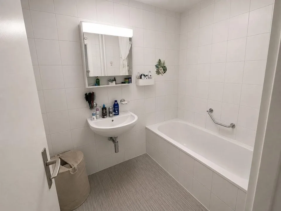 4.5 Zimmerwohnung im 1. Stockwerk in Kerzers – foto 8 di 8