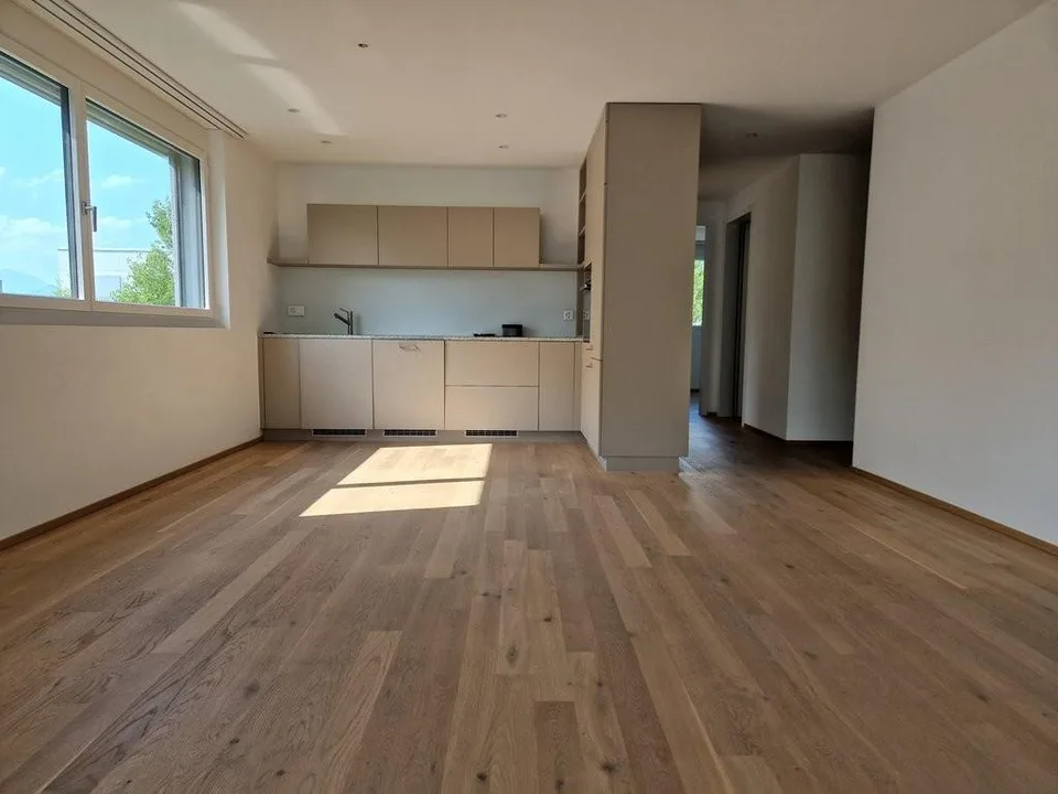 Moderne 4.5 Zimmer-Wohnung in Igis im EG