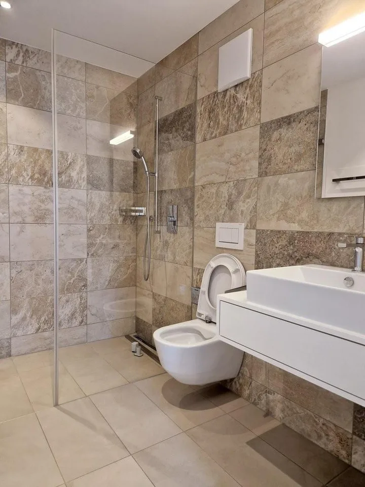 Moderne 4.5 Zimmer-Wohnung in Igis im EG