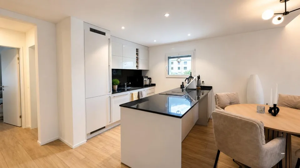 Helle 3.5 Zimmerwohnung im 1. OG