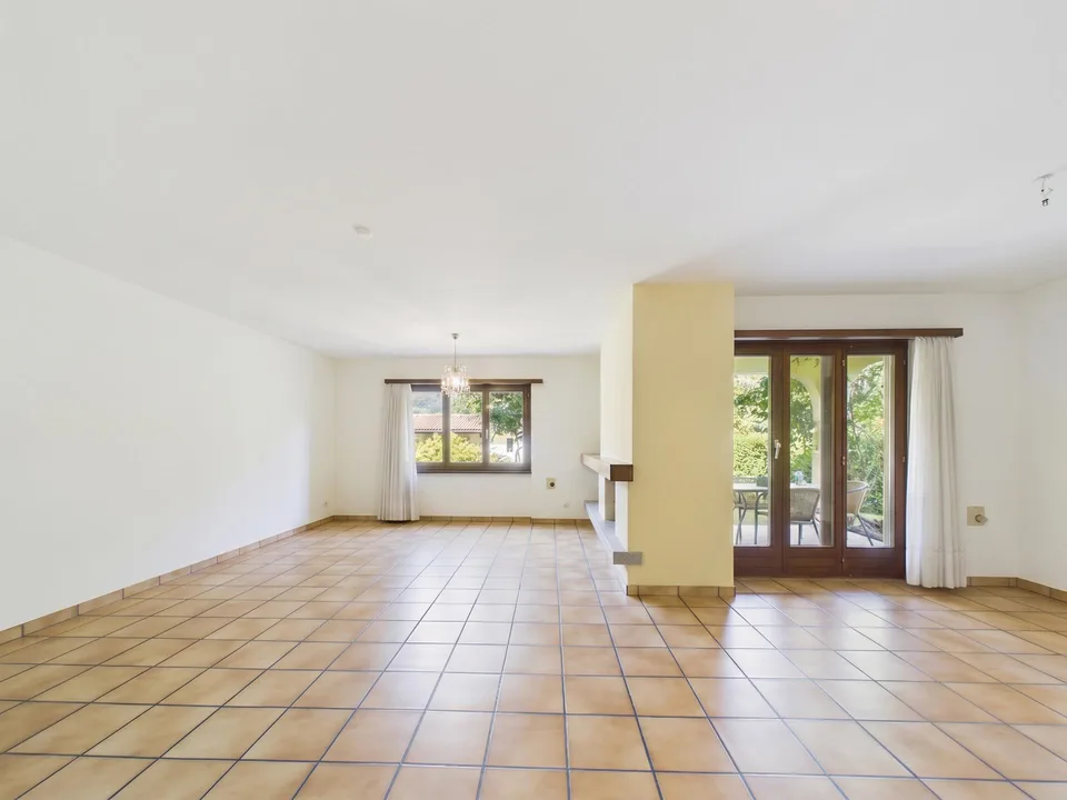 4.5 Zimmer Einfamilienhaus in Camorino – foto 4 di 30