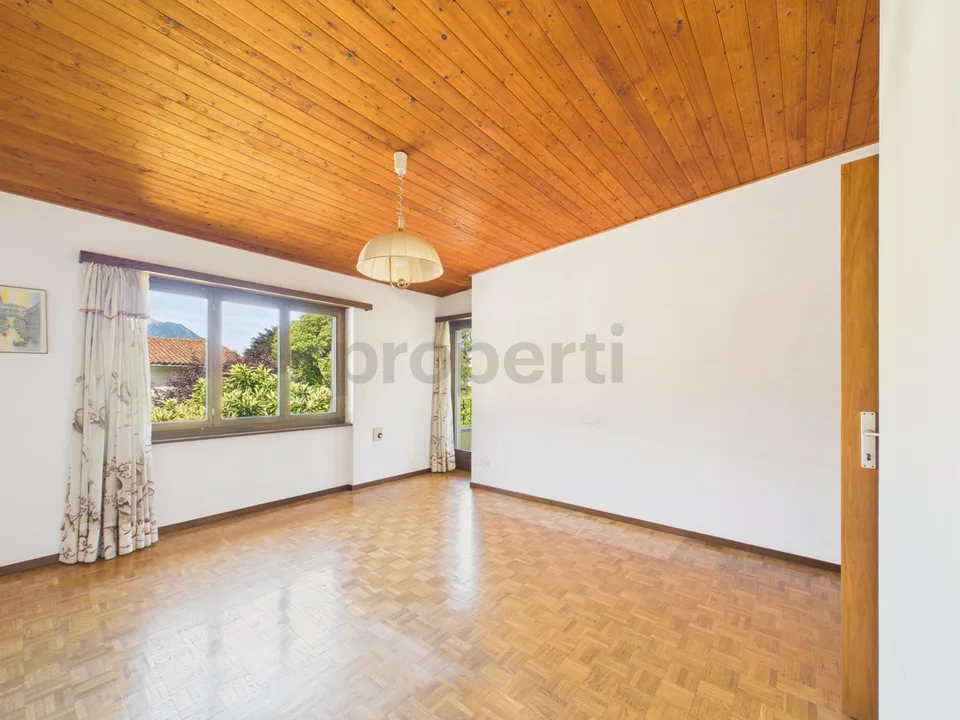 4.5 Zimmer Einfamilienhaus in Camorino – foto 7 di 30