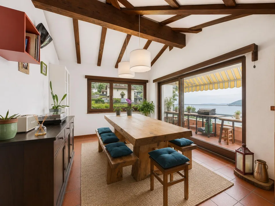 Elegant 4.5-room apartment in a semi-detached house with garden, Arbedo-Castione