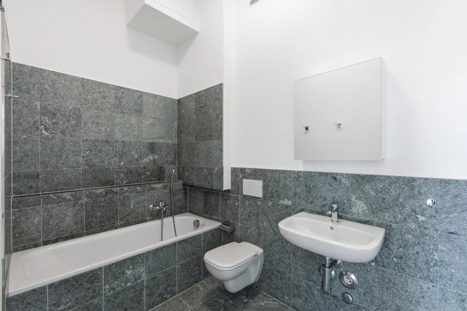 Exklusive 2.5-Zimmer-Loftwohnung direkt am Rhein – foto 12 di 23