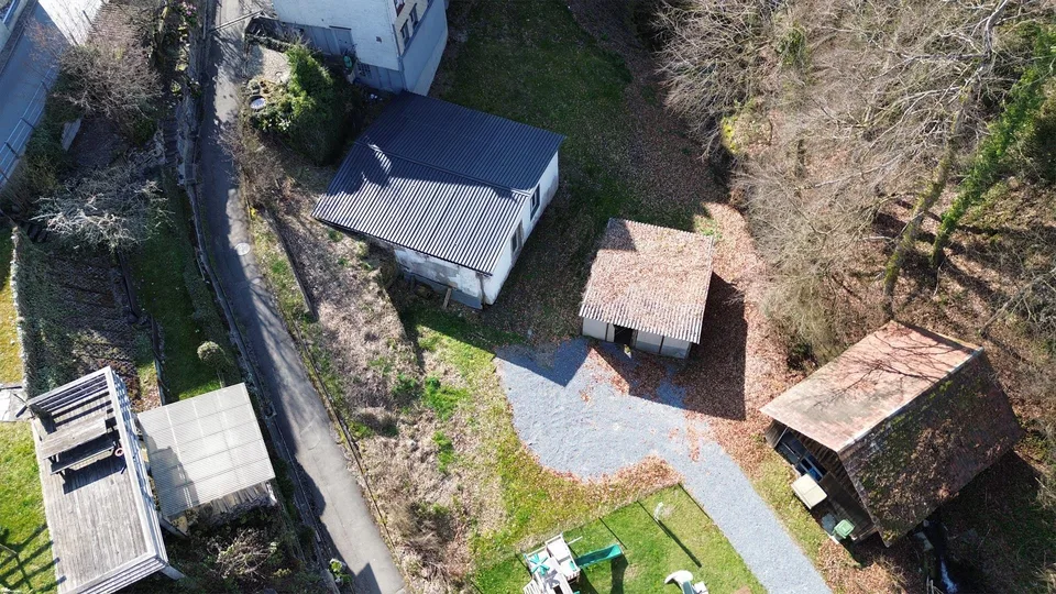 Idyllisches Entwicklungsprojekt am Dorfbach: Ihr Investment in Wald...