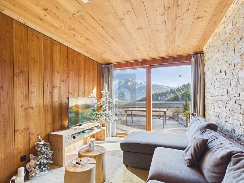 MODERN MIT GROSSER TERRASSE UND WEITBLICK