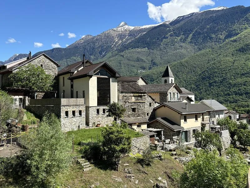 IN POSIZIONE TRANQUILLA E SOLEGGIATA, CON PROGETTO.