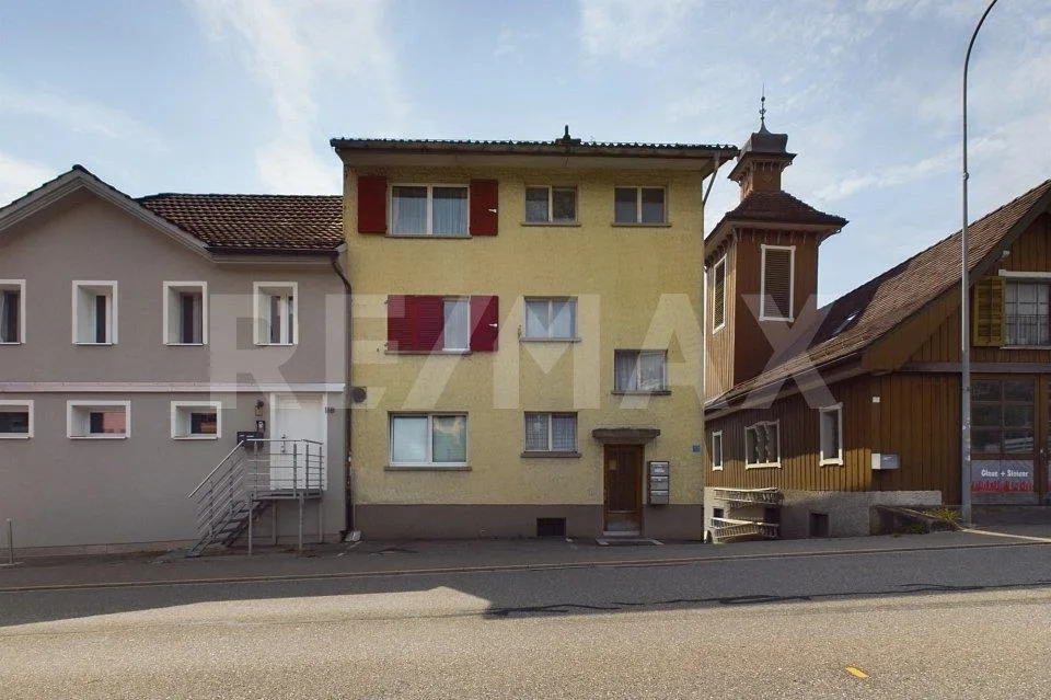 Mehrfamilienhaus mit 3 Wohnungen - Ihr Investment in eine attraktiv...