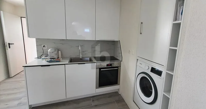 MÖBLIERT UND MODERN AN RUHIGER LAGE