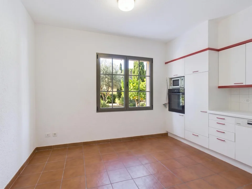 Maison bifamiliaire à Viganello avec vue sur Lugano – idéale comme résidence ou investissement – photo 6 sur 35