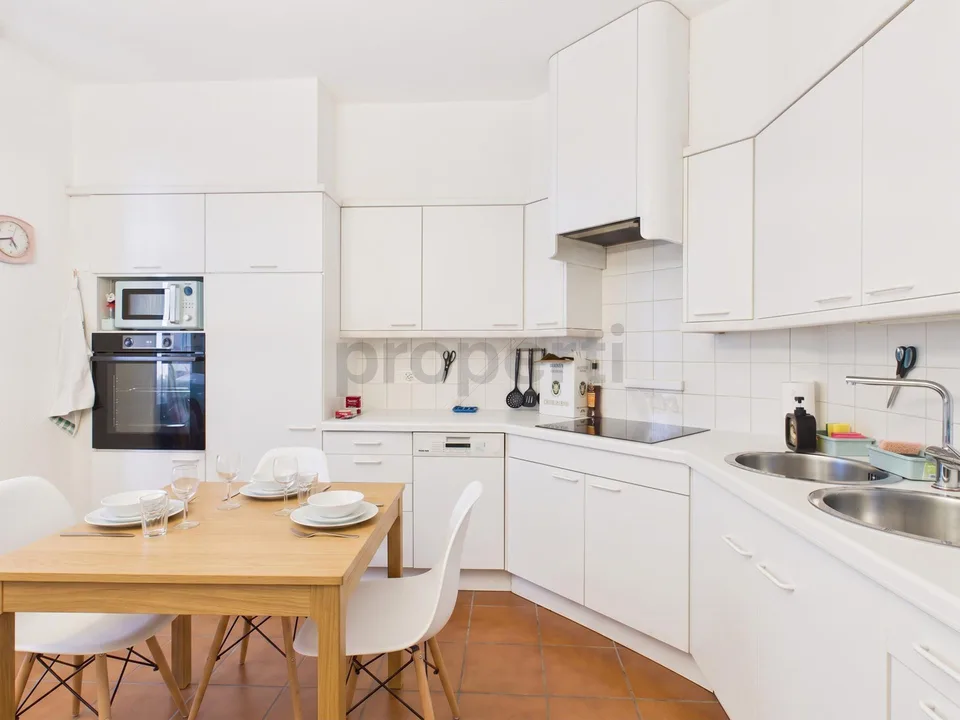 Maison bifamiliaire à Viganello avec vue sur Lugano – idéale comme résidence ou investissement – photo 5 sur 35