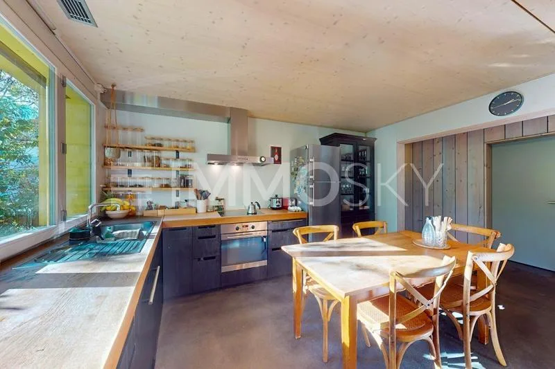 RÉSERVÉE - Villa d’architecte avec appartement indépendant