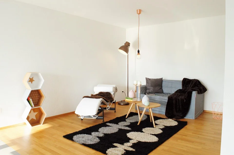Moderne und helle 2.5-Wohnung mit grossem Balkon