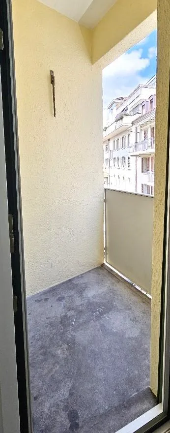 Urbanes Wohnen in neuer Wohnung, 4.5-ZWG, 3. OG