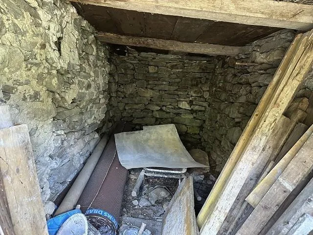 Rustico zum Ausbauen an sehr ruhiger, sonniger Aussichtsslage / rus...