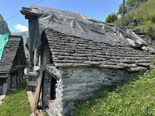 Rustico zum Ausbauen an sehr ruhiger, sonniger Aussichtsslage / rus...