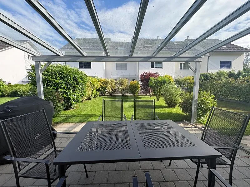 FAMILIENFREUNDLICHES WOHNEN MIT SCHÖNEM GARTEN