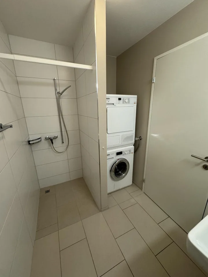 Attraktive 3.5 Zimmerwohnung, nähe Bachgraben
