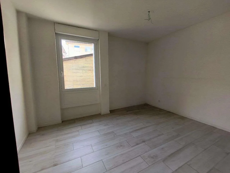 Lugano Cassarate - Splendido 4.5 Locali (Quadrilocale) in Zona Residen