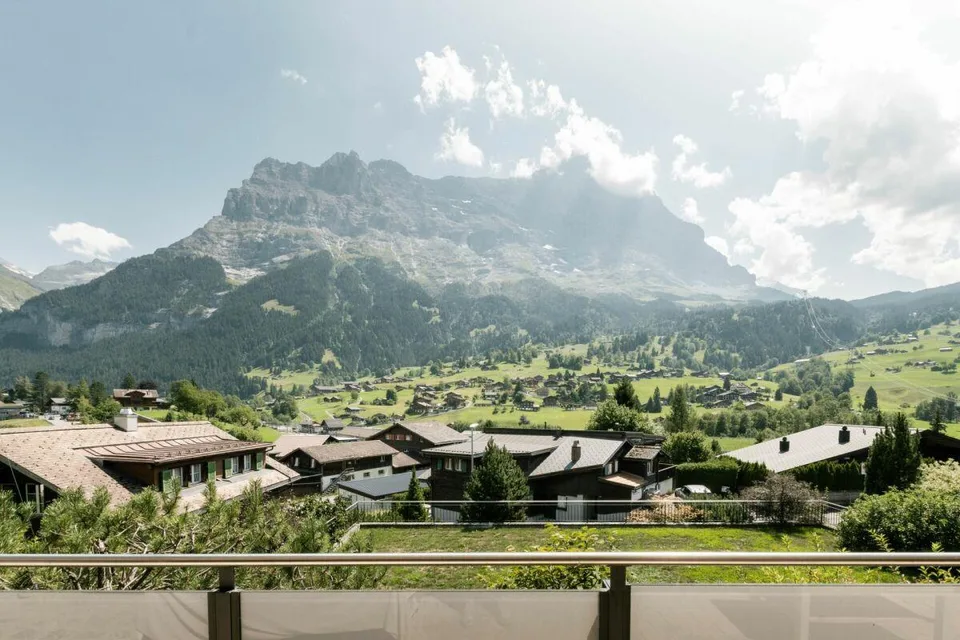 Appartamento con terrazza e vista sulla montagna - 4,5 locali prima abitazione nel chalet Aquila – foto 18 di 20